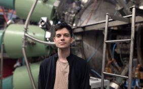 «Для меня профессия ученого из разряда творческих»